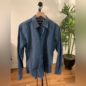 Banana Republic Mens long sleeve button down shirt